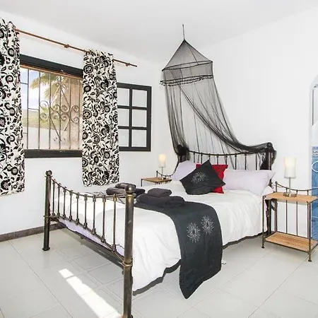 In Puerto Del Carmen Sleeps 9 With Pool And Wifi